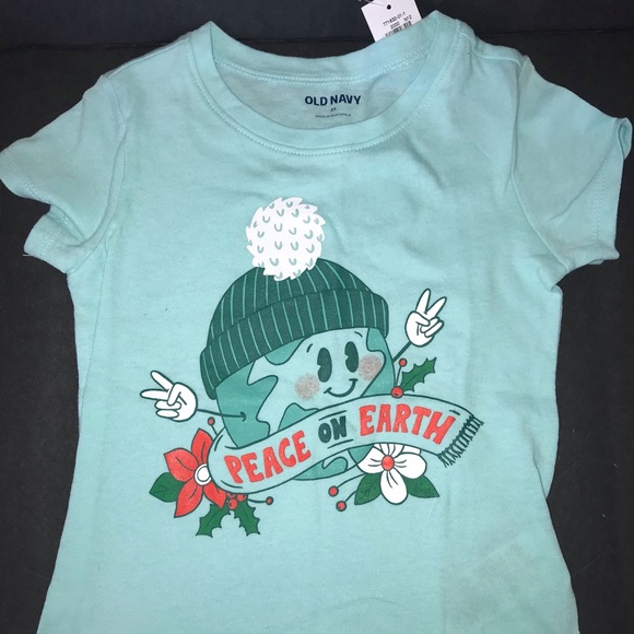Old Navy Christmas t-shirt - Picture 1 of 1